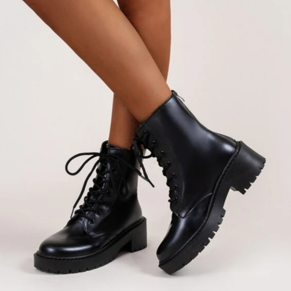 Black GIANNI BINI Leahey combat boots